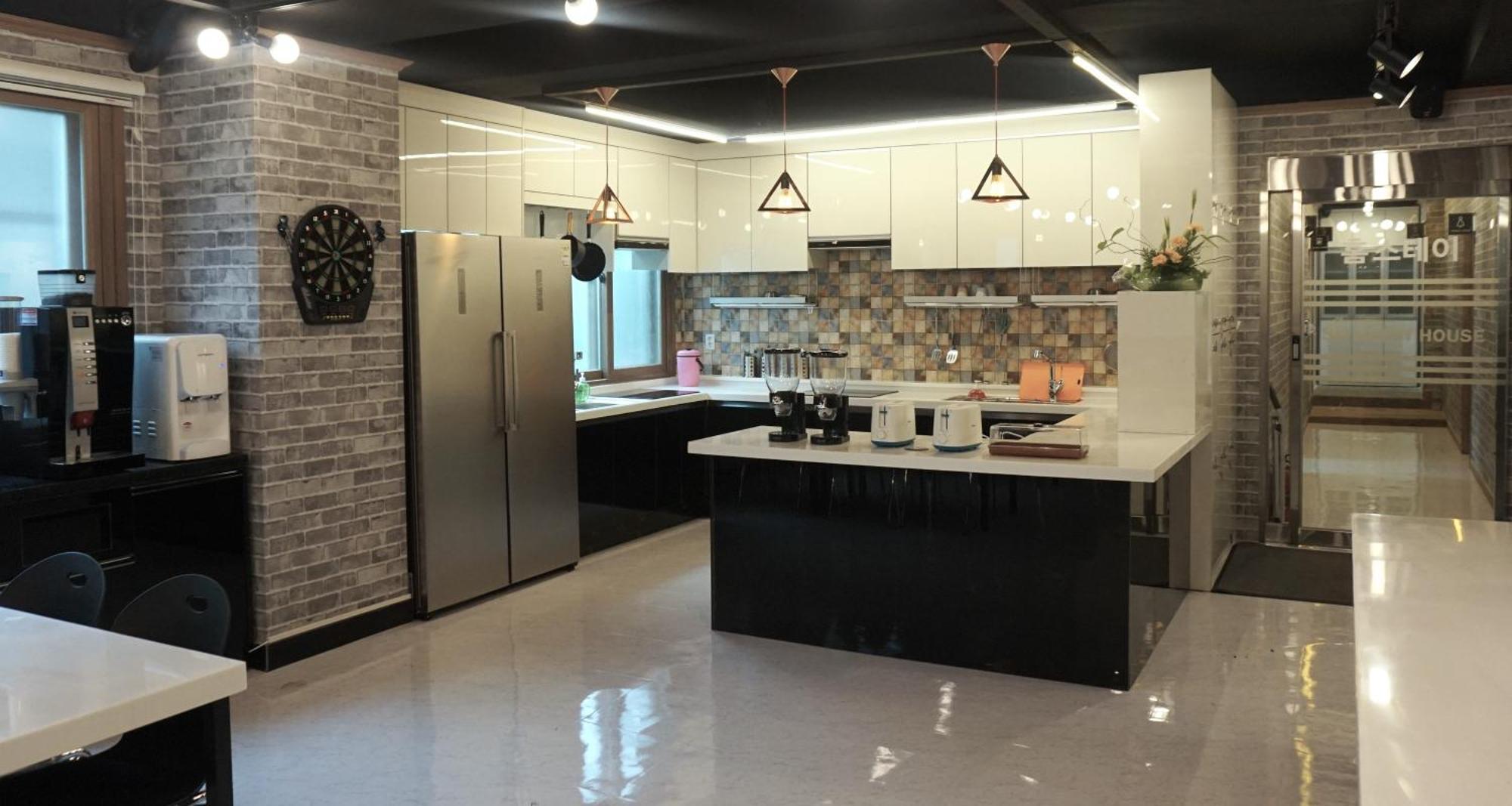 Sh Guesthouse Chuncheon Ngoại thất bức ảnh